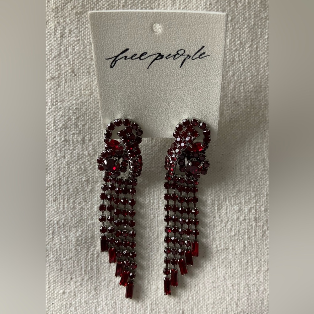 Free People ~ Follow The Rhythm Rhinestone Earrings ~ Red ~ NWT - Picture 8 of 11